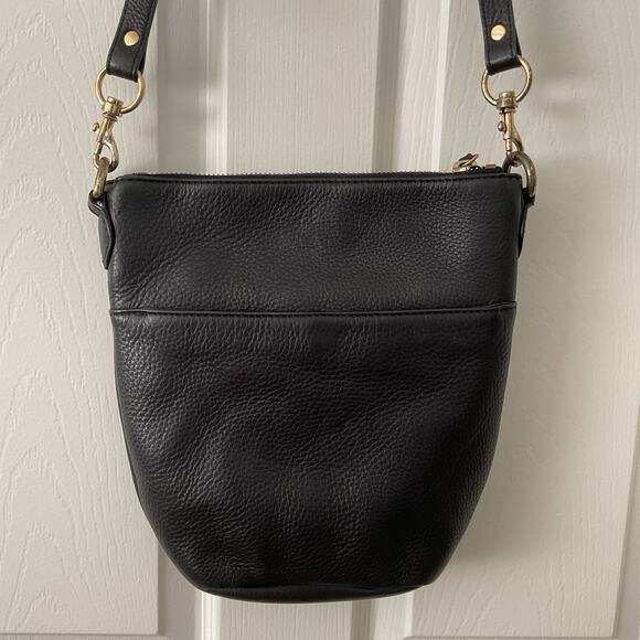 J. Crew Bucket Bag Black Pebbled Leather Gold Hardware Crossbody Adjustable EUC - Picture 1 of 7